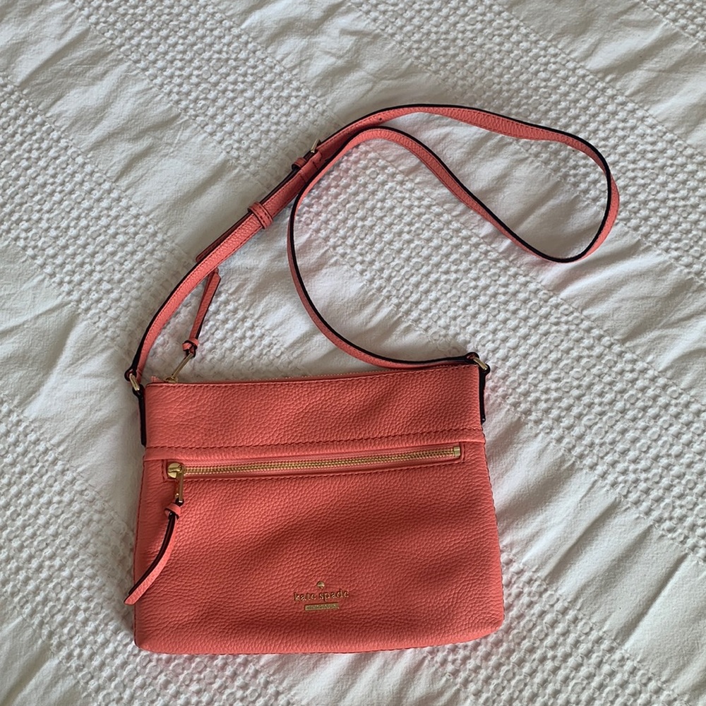 NWOT Kate Spade Coral Crossbody